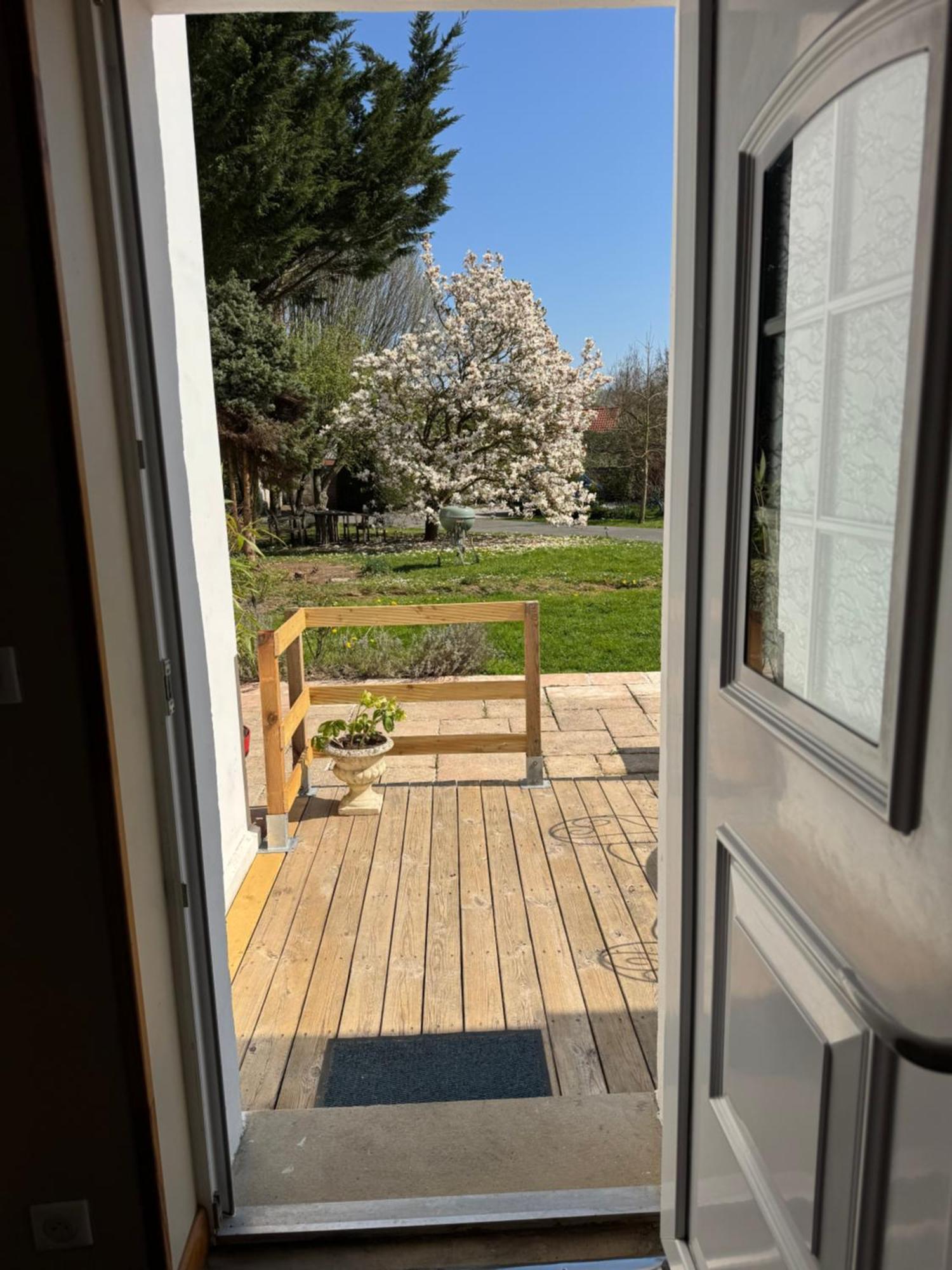 Au Bois Dormant Bed & Breakfast Huby-Saint-Leu Exterior photo